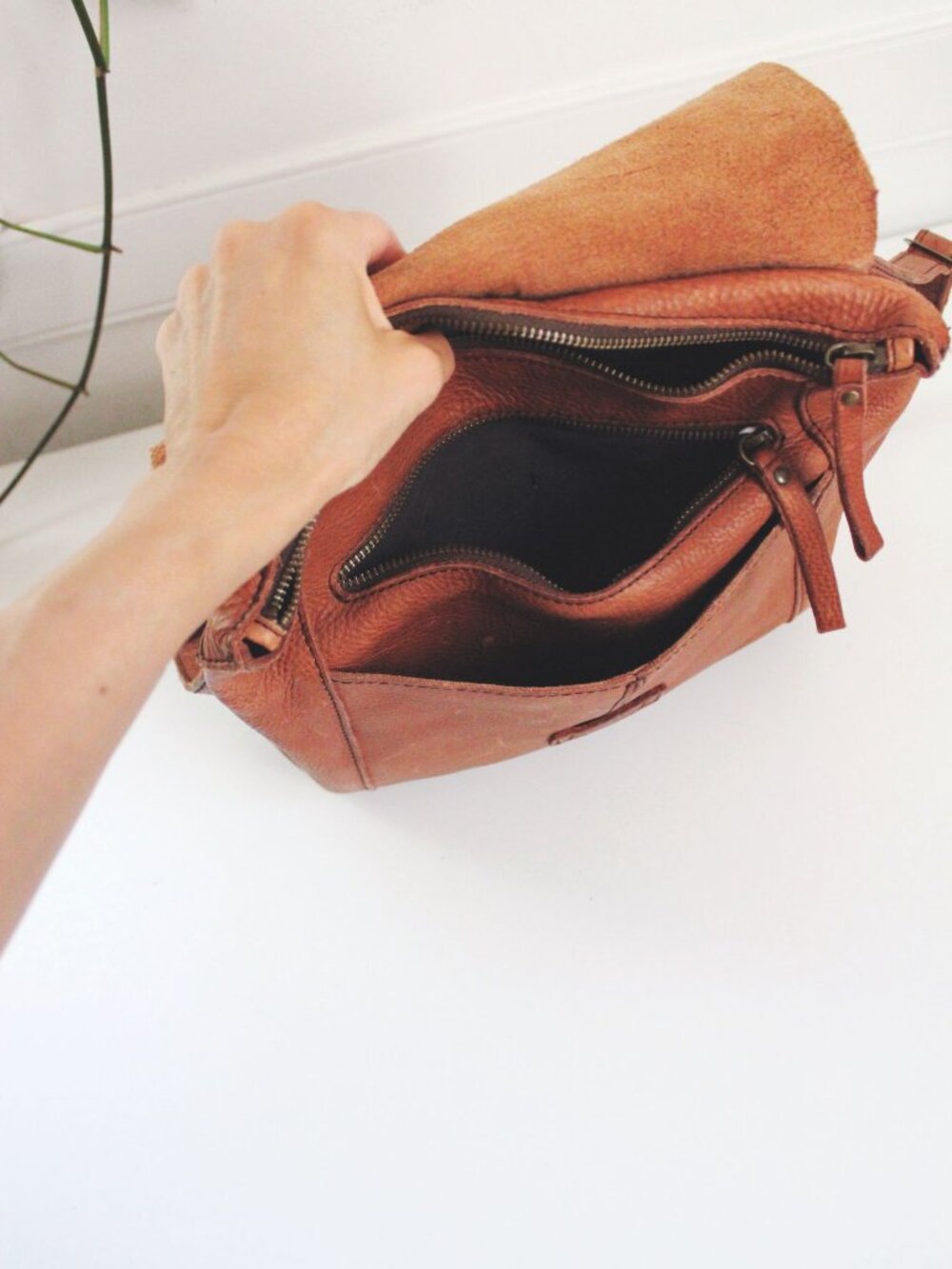 Vintage Duluth Trading Company Brown Leather Backpack Pebbled Shoulder Bag Tan - Picture 8 of 11